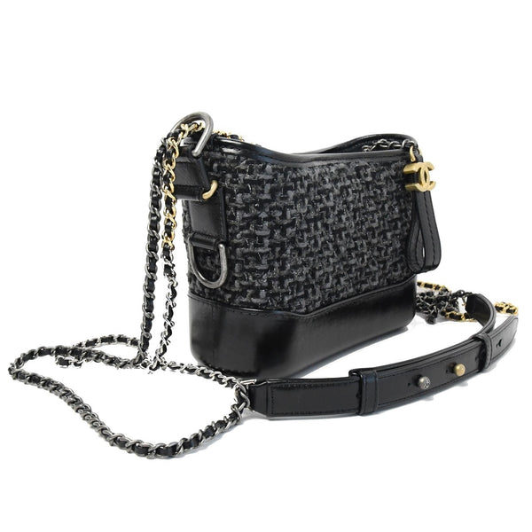 Gabrielle tweed crossbody bag Chanel Black in Tweed - 25253469