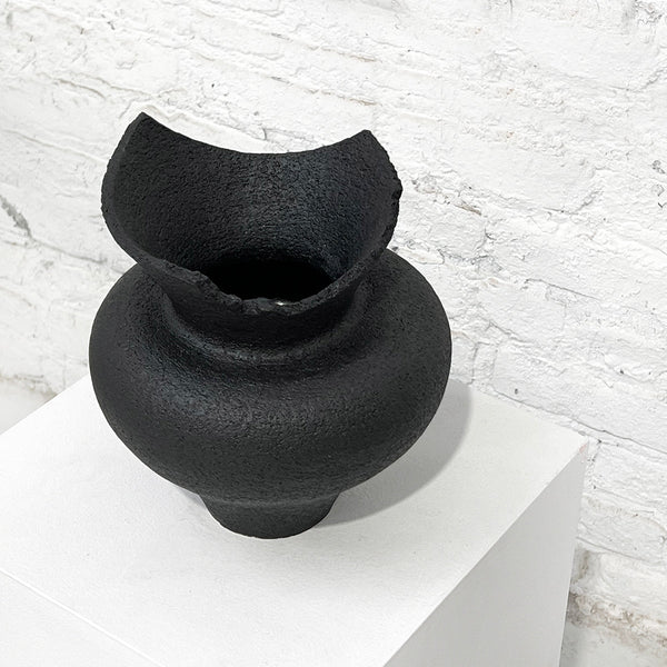 SHIN WON YOON Black Stone Vase Small - NOBLEMARS