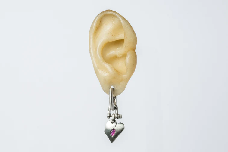 PARTS OF FOUR Jazz's Solid Heart Earring (Extra Small, 0.2 CT, Ruby Slice, MA+RUB) - NOBLEMARS
