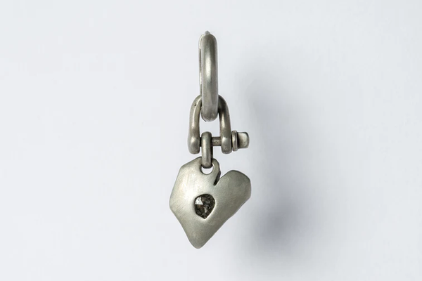 PARTS OF FOUR Jazz's Solid Heart Earring (Extra Small, 0.2 CT, Tiny Faceted Diamond Slab, DA+FCDIA) - NOBLEMARS