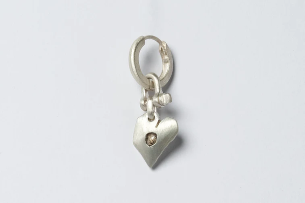 PARTS OF FOUR Jazz's Solid Heart Earring (Extra Small, 0.2 CT, Tiny Faceted Diamond Slab, MA+FCDIA) - NOBLEMARS