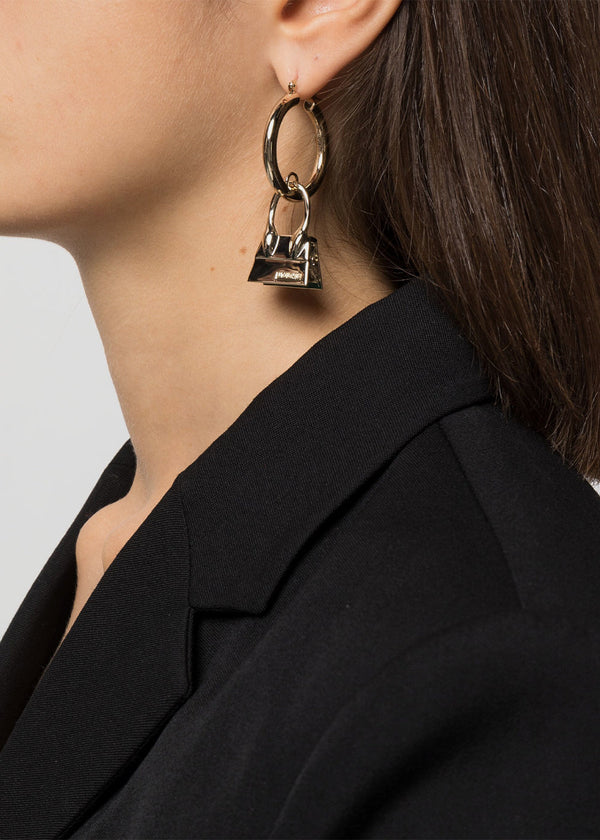 JACQUEMUS Gold Les Creoles Chiquito Earrings
