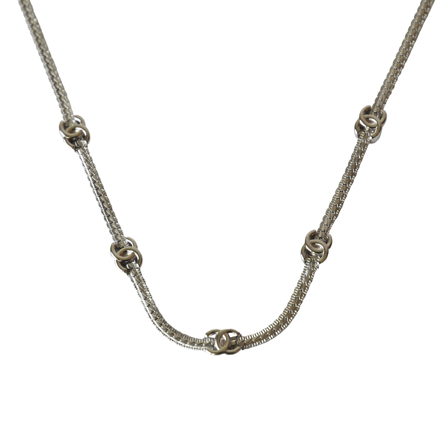 Chanel Five Metal CC Choker Necklace Silver-NOBLEMARS