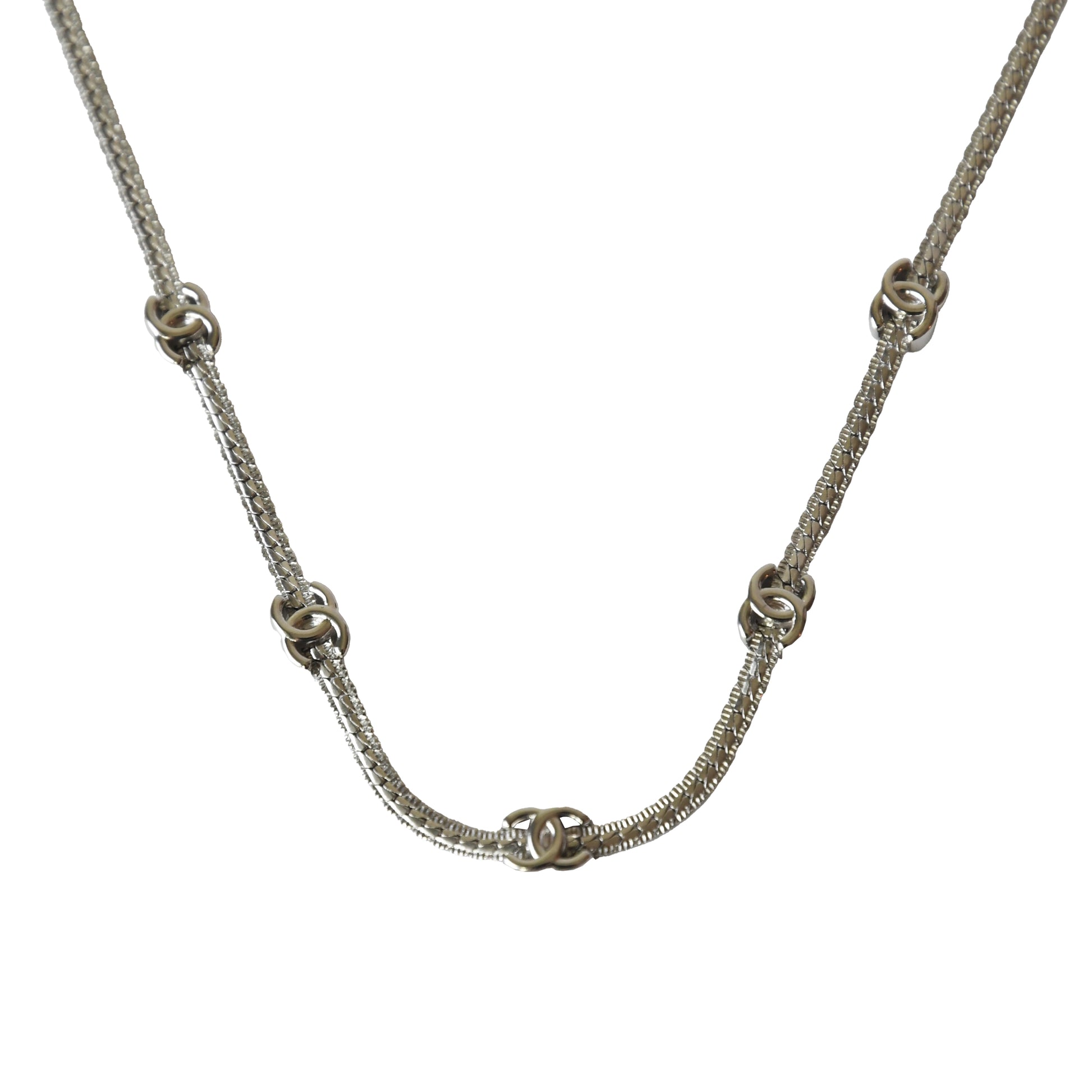 Chanel Five Metal CC Choker Necklace Silver-NOBLEMARS