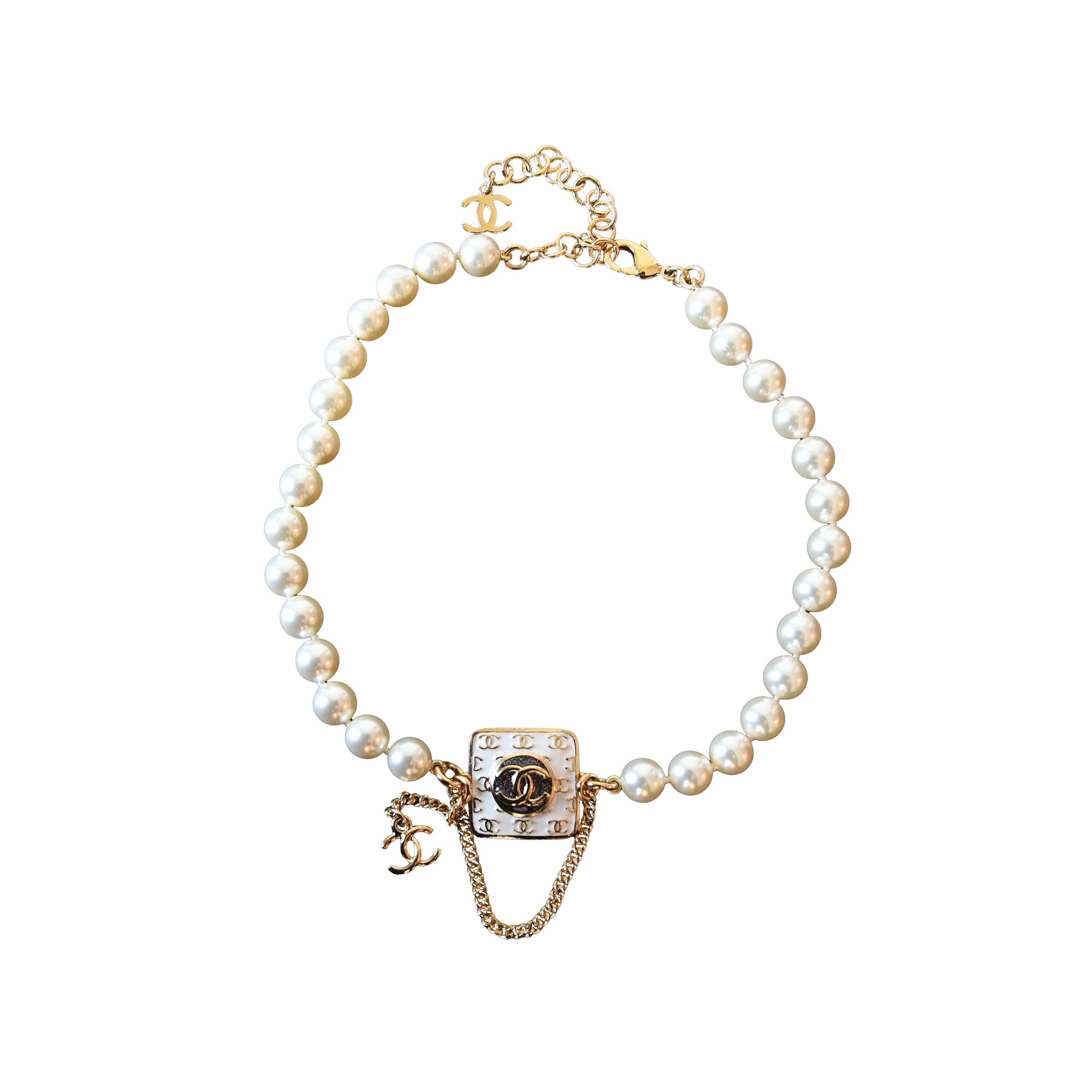 Chanel 24C Enamel CC Square With Pearl Choker Necklace Gold-NOBLEMARS