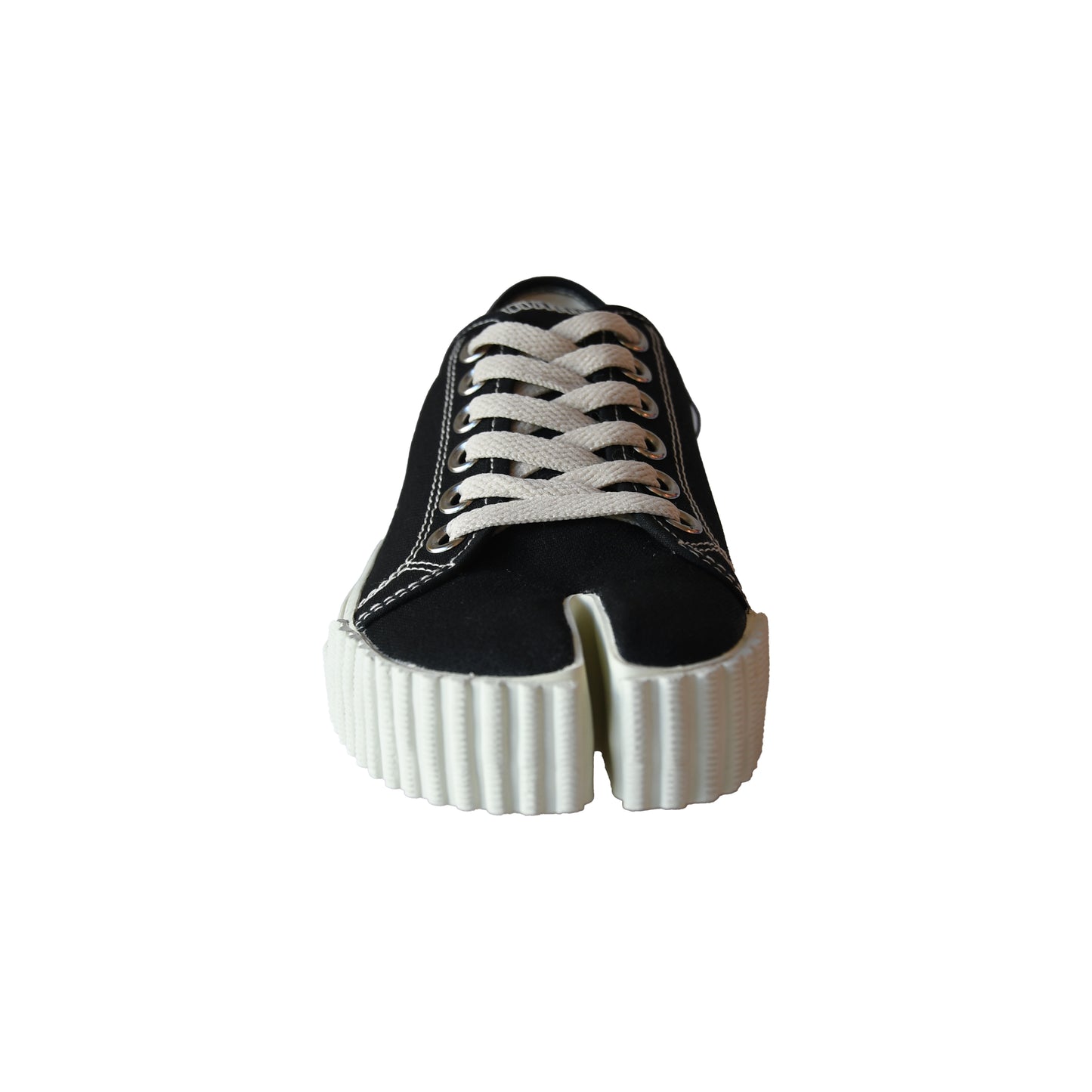 Maison Margiela Tabi Low-Top Sneaker Black White-NOBLEMARS