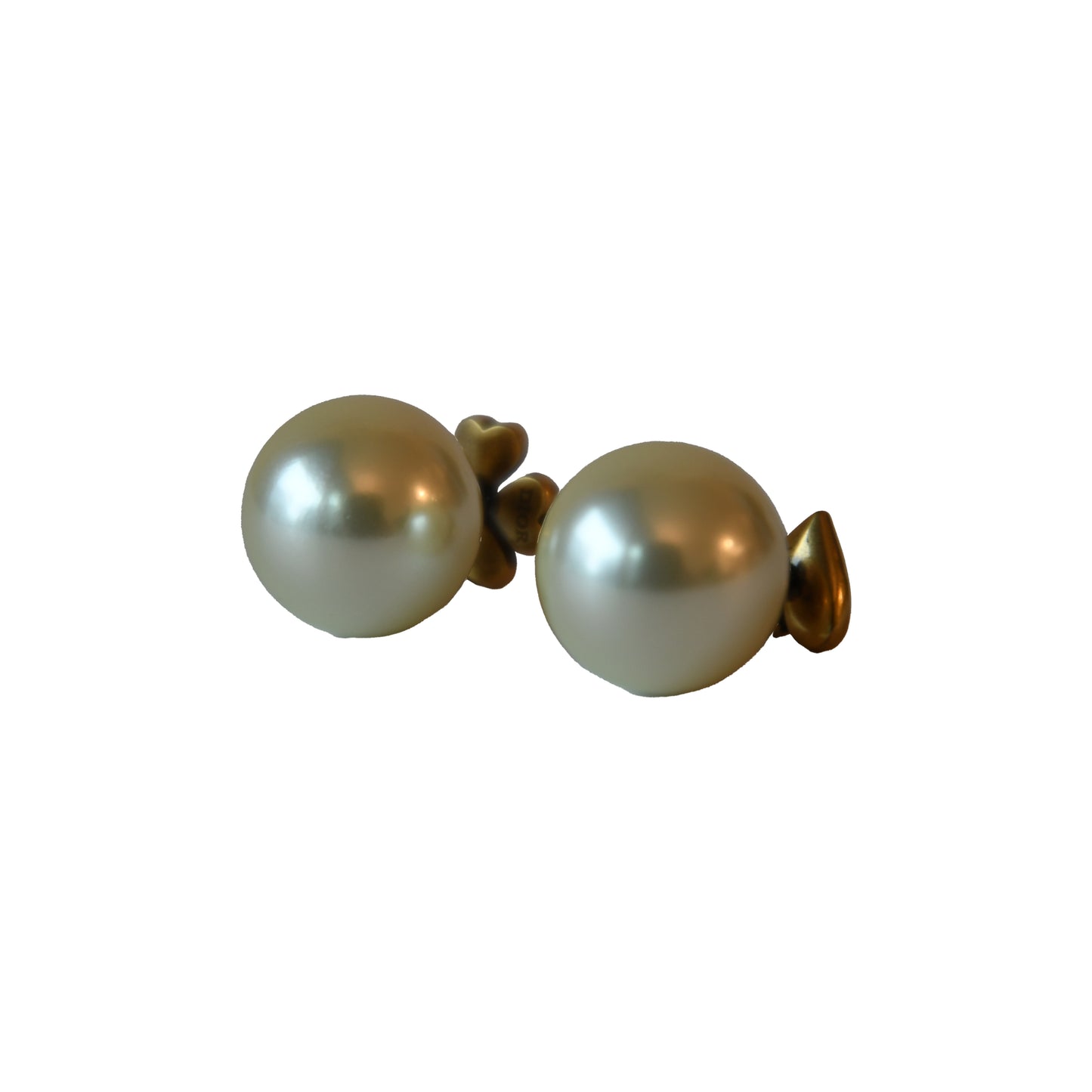 Dior Tribales Clover and Heart Pearl Stud Earrings Gold-NOBLEMARS