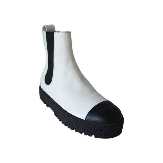 Chanel Rain Boots Ankle Boots White Black-NOBLEMARS