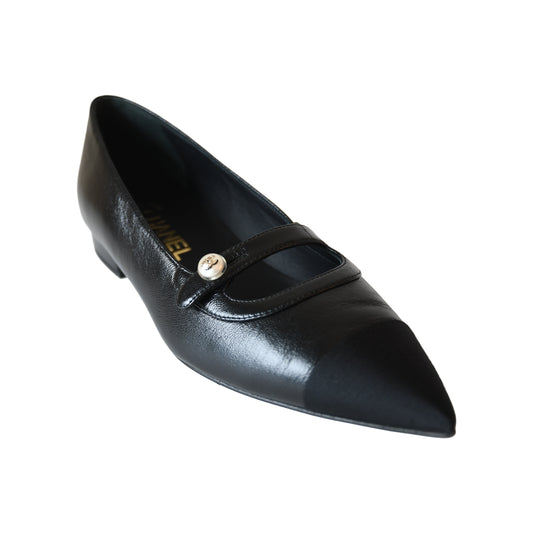 Chanel Interlocking CC Logo Ballet Flats Black-NOBLEMARS
