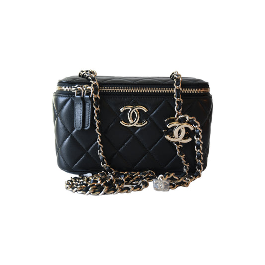 Chanel 26K Vanity Case With Chain Black-NOBLEMARS