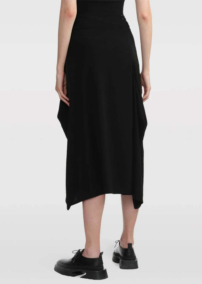 Y'S Black Y-Panel Tuck Flared Skirt - NOBLEMARS