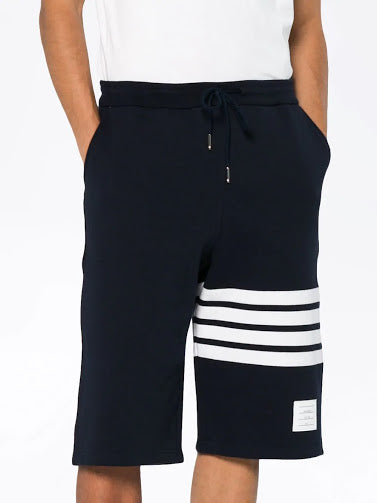 THOM BROWNE MEN CLASSIC SWEAT SHORTS WITH ENGINEERED 4 BAR STRIPES IN CLASSIC LOOP BACK