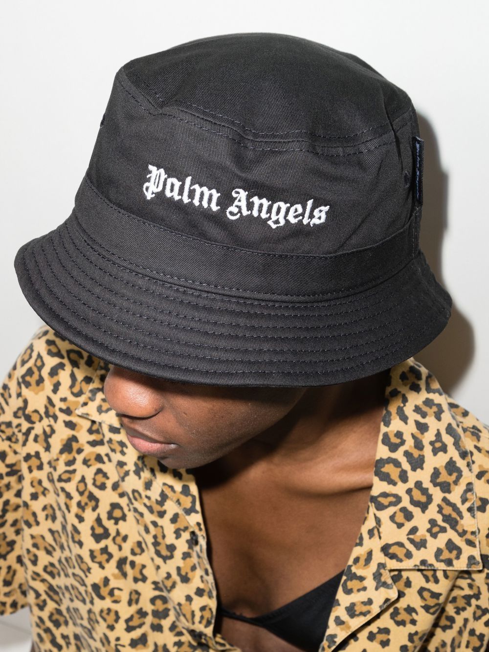 Palm Angels Classic Bucket Hat Lilac/White