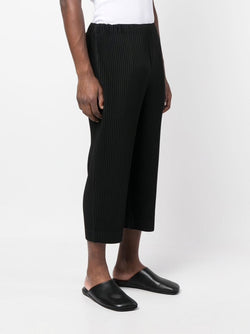 Issey Miyake  Black Pleated Tapered Trouser  VSP Consignment