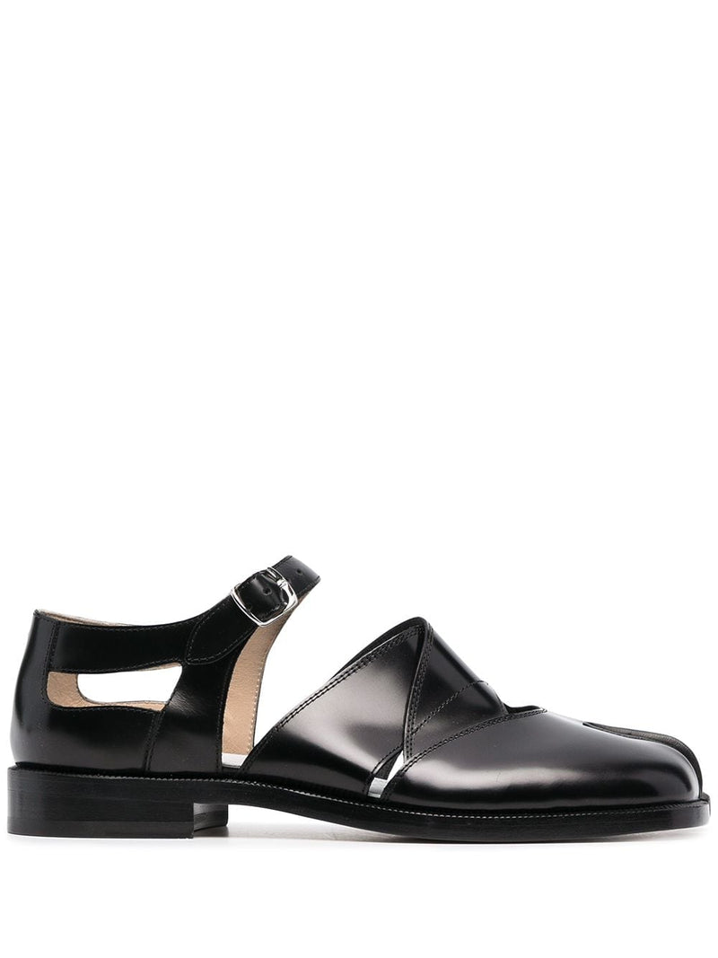 MAISON MARGIELA WOMEN CROSS STRAP TABI SANDAL NOBLEMARS