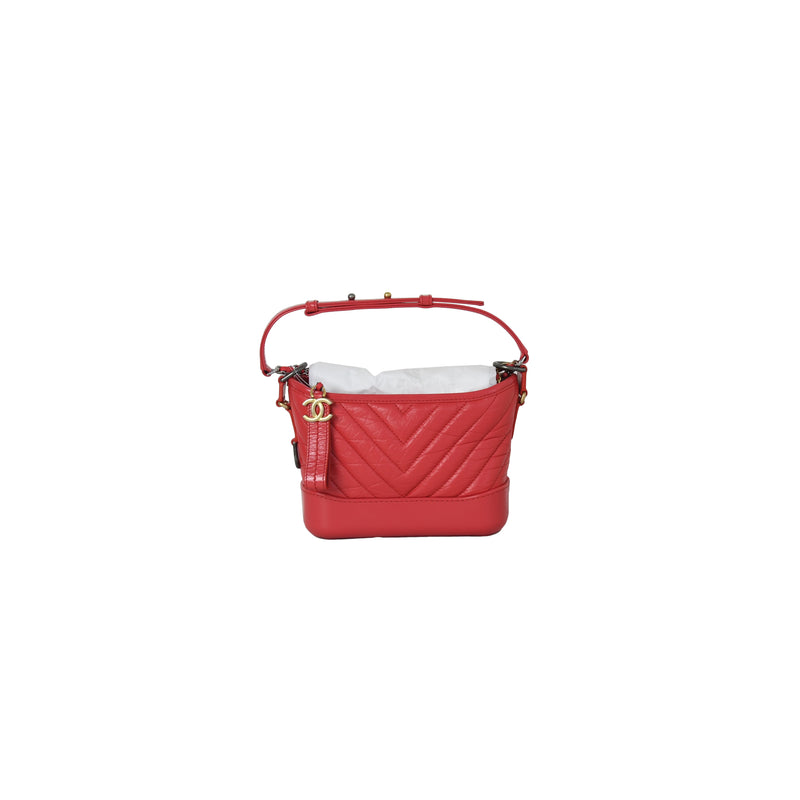 Chanel Chevron Gabrielle Hobo Bag Red - NOBLEMARS