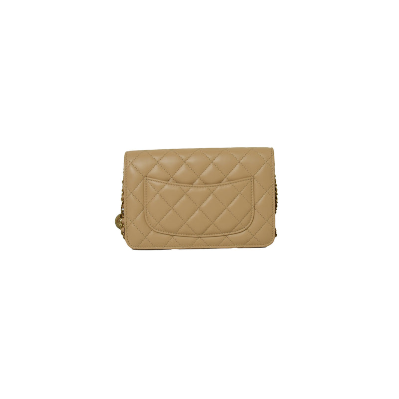 Chanel Classic Wallet on Chain Light Beige - NOBLEMARS