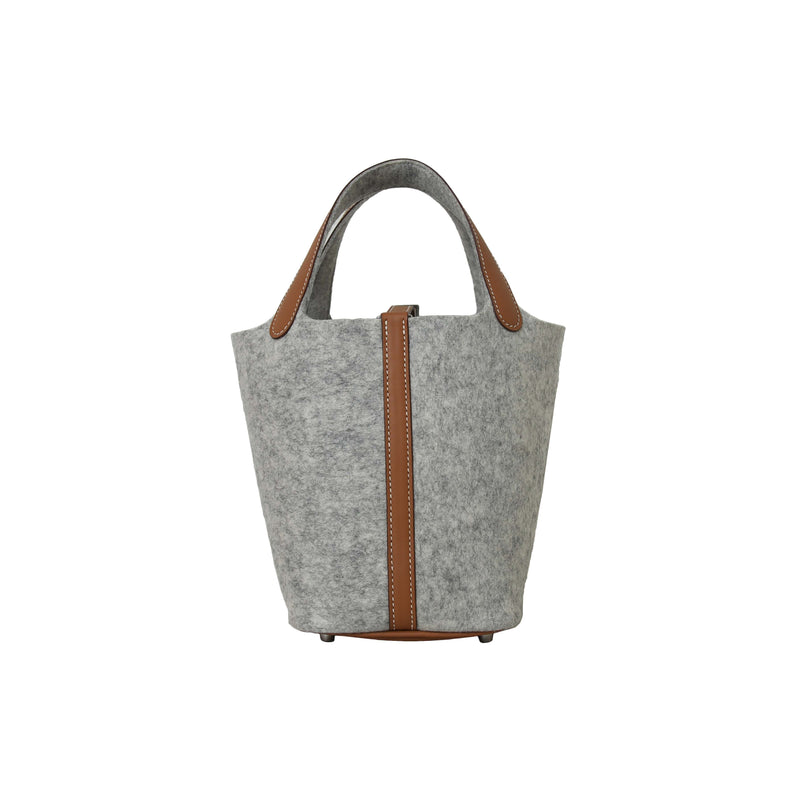 Hermes Picotin 18 Lock Bag Is Your Ideal Minimalist Companion! 