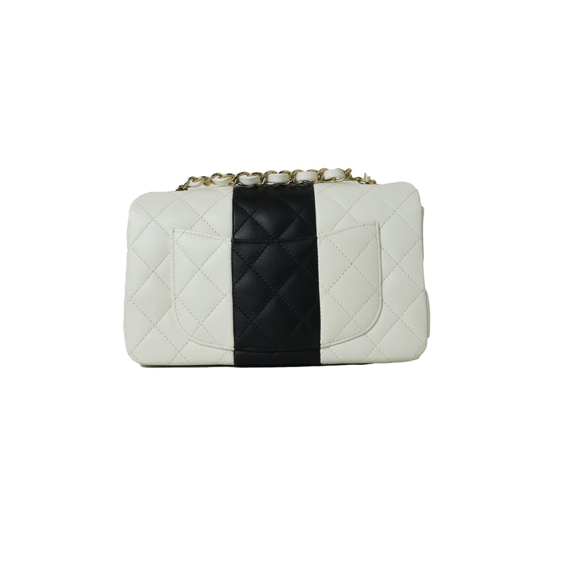 Chanel 1992 Vintage Black Medium Classic Double Flap Bag 24k GHW Lambs –  Boutique Patina