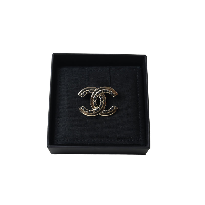 Chanel CC Logo With Braided Leather Brooch Gold Black