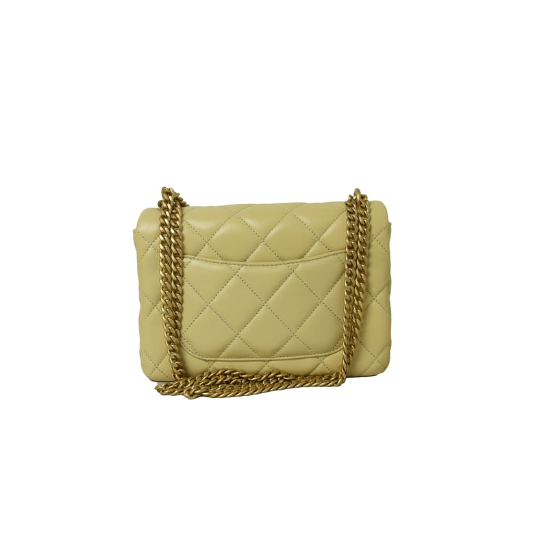 Chanel Pendentif Flap Lambskin Bag Yellow - NOBLEMARS