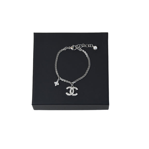 Chanel Cc Logo Crystal Bracelet - NOBLEMARS