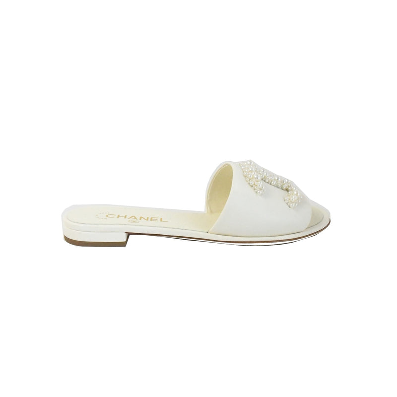 Chanel Lambskin Mules Ivory - NOBLEMARS