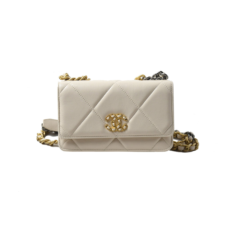 Chanel Wallet on Chain 19s Iridescent Pearly Pink Woc Beige Gold Caviar  Cross Bo at 1stDibs