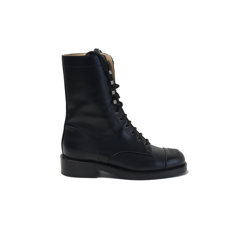 Chanel Lace-up Calfskin Boots Black - NOBLEMARS