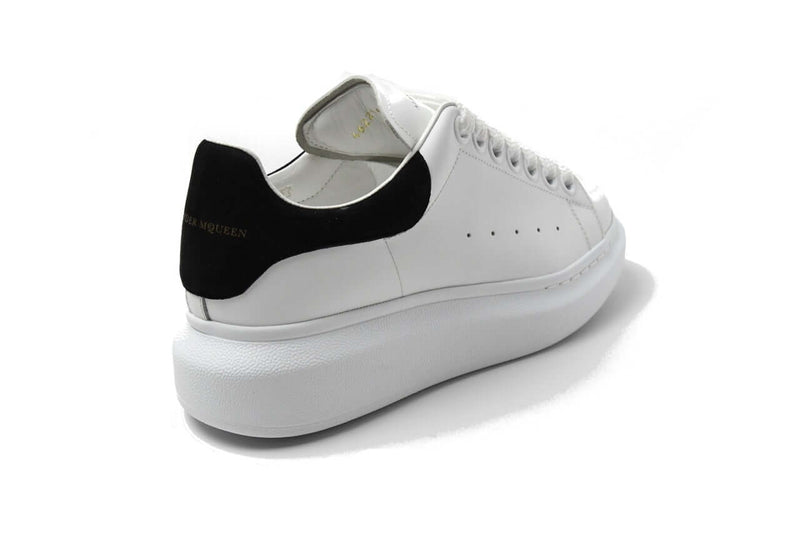 Alexander Mcqueen Oversized Calfskin Sneaker Black-White 45 - NOBLEMARS