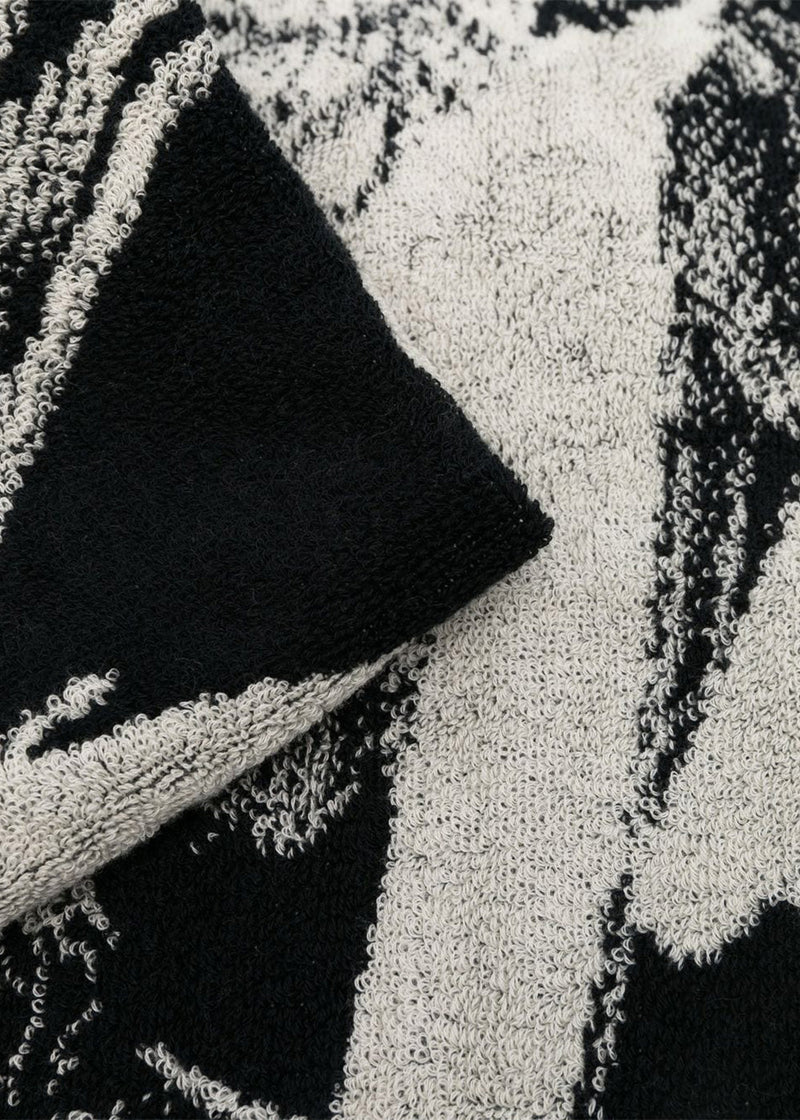 Yohji Yamamoto Black & White Bird Bath Towel - NOBLEMARS