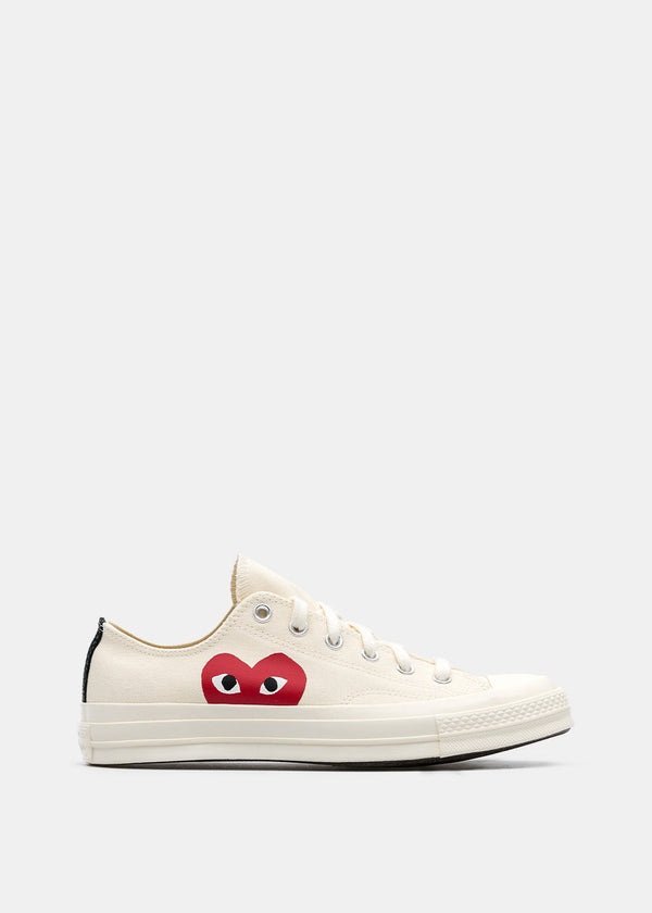 COMME DES GARCONS PLAY Ivory Converse Red Heart Chuck 70 Sneakers
