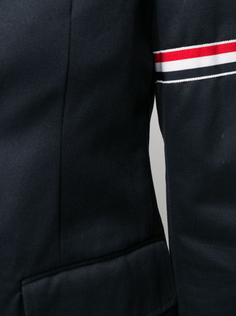 THOM BROWNE MEN UNCONSTRUCTED CLASSIC SPORT COAT W/ RWB ARMBANDS IN COTTON TWILL - NOBLEMARS