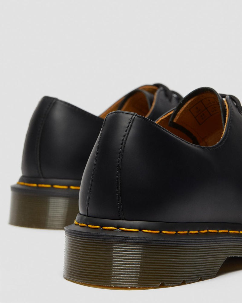 DR. MARTENS 1461 SMOOTH LEATHER OXFORD SHOES